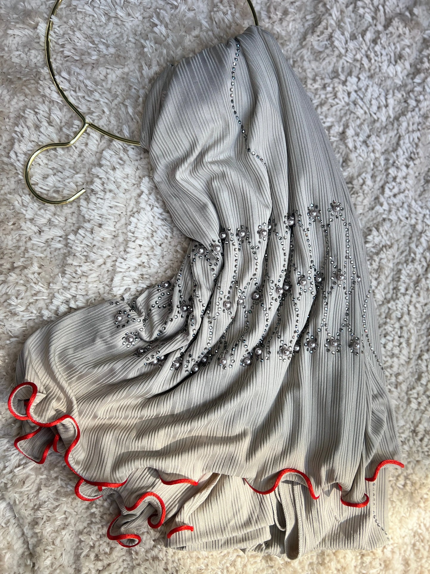 Queen Nuga ligne rouge JH Scarf