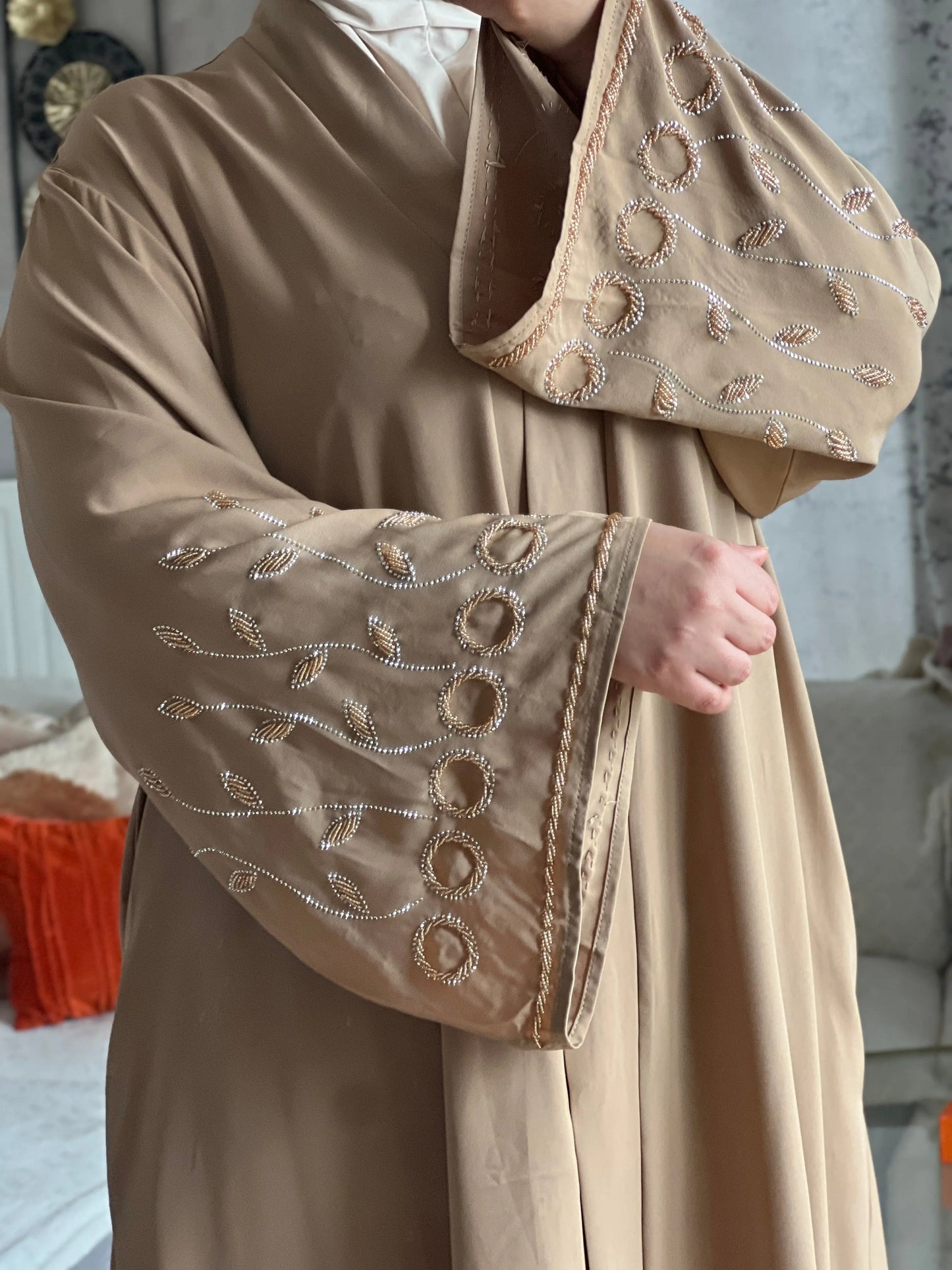 Abaya Loujain Nude JH Scarf